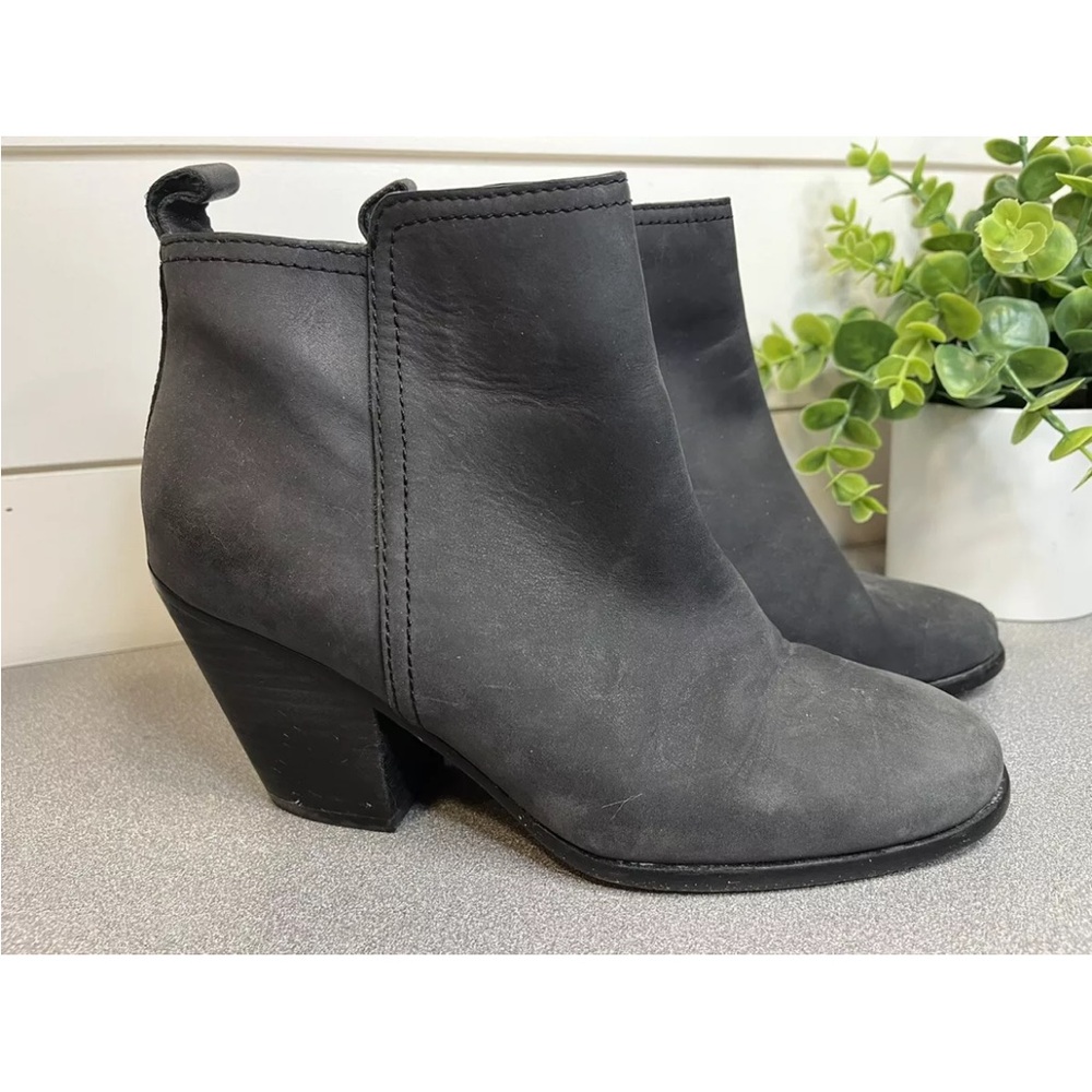 COLE HAAN Chesney Leather Ankle Bootie Black Women Size 7